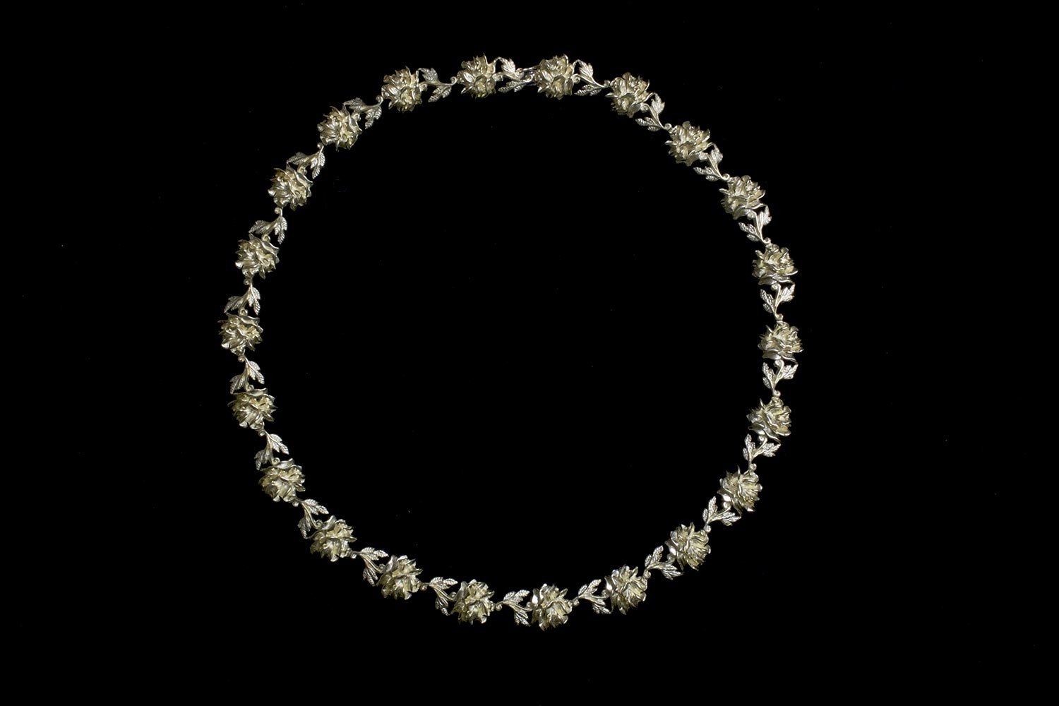 Necklace - Tutera Jewelry Design